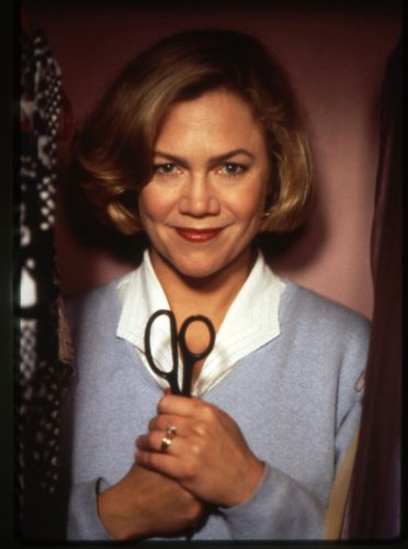 SerialMom_web